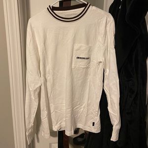 American Eagle long sleeve pocket tee